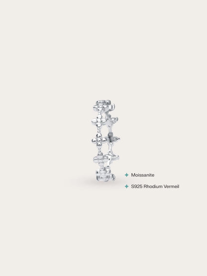 Moissanite Clover Band - Reversible