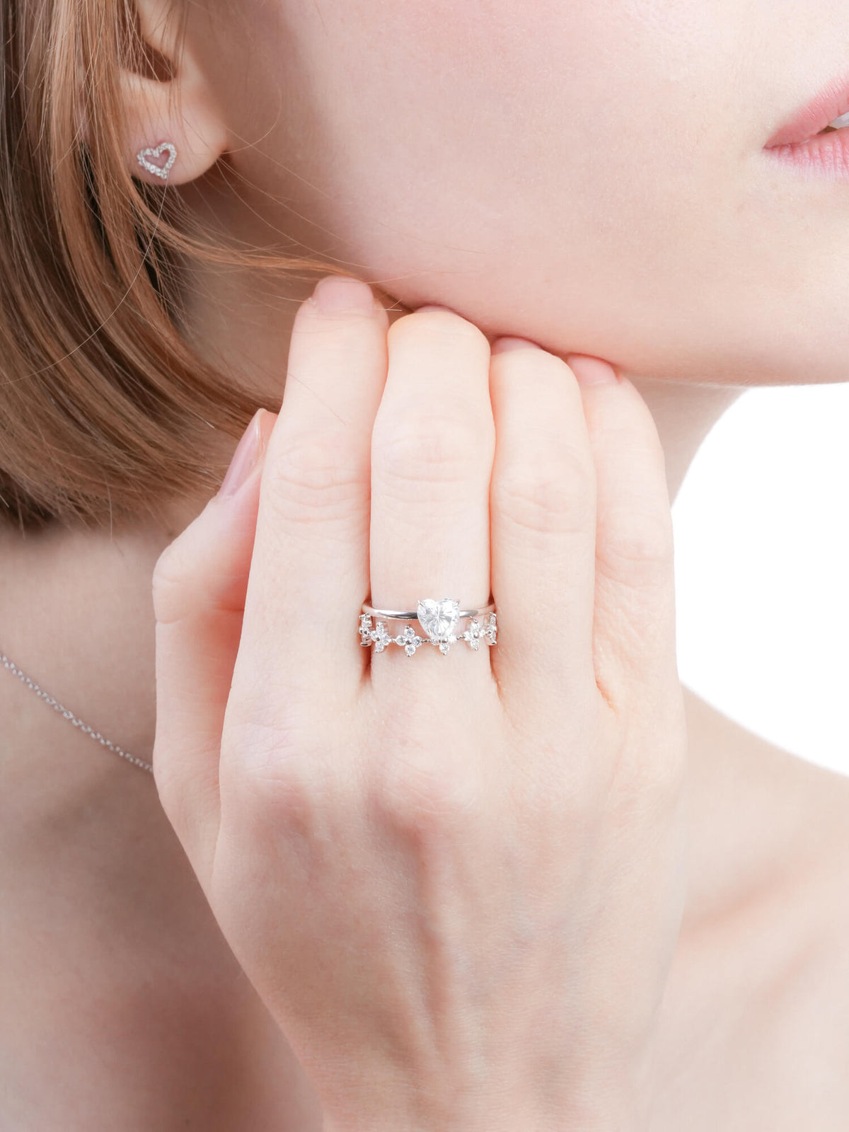 Moissanite Clover Band Reversible S925 Silver Rhodium (8) – Mondays Made Flower & Birthstone Jewelry Singapore