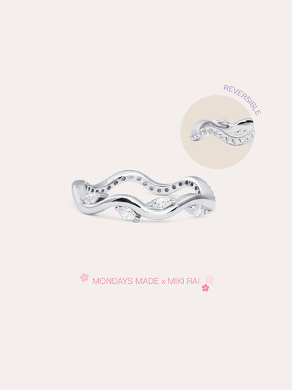 Moissanite Wavy Band Reversible S925 Silver Rhodium – Mondays Made Flower & Birthstone Jewelry Singapore