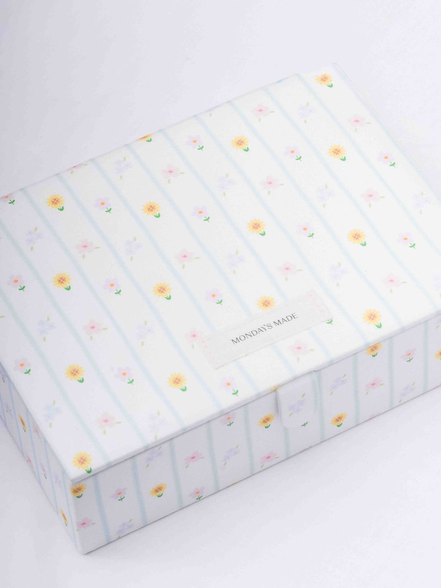 Monday Made Flower Large Jewelry Box