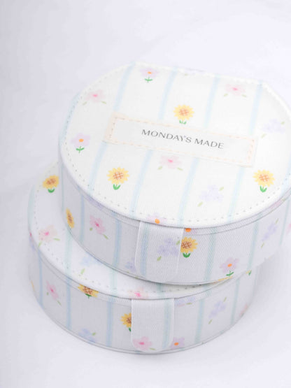 Mondays Made Travel Jewelry Case (5) – Mondays Made Flower & Birthstone Jewelry Singapore