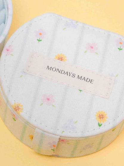 Mondays Made Travel Jewelry Case Y (1) – Mondays Made Flower & Birthstone Jewelry Singapore