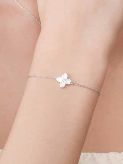 Mother of Pearl Clover Bracelet – Reversible