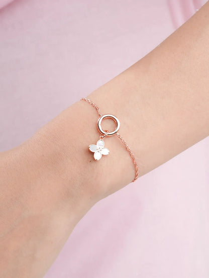 Mother of Pearl Clover Charm – Reversible