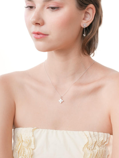 Motherof Pearl Clover Necklace Reversible S925 Silver Rhodium (18) – Mondays Made Flower & Birthstone Jewelry Singapore