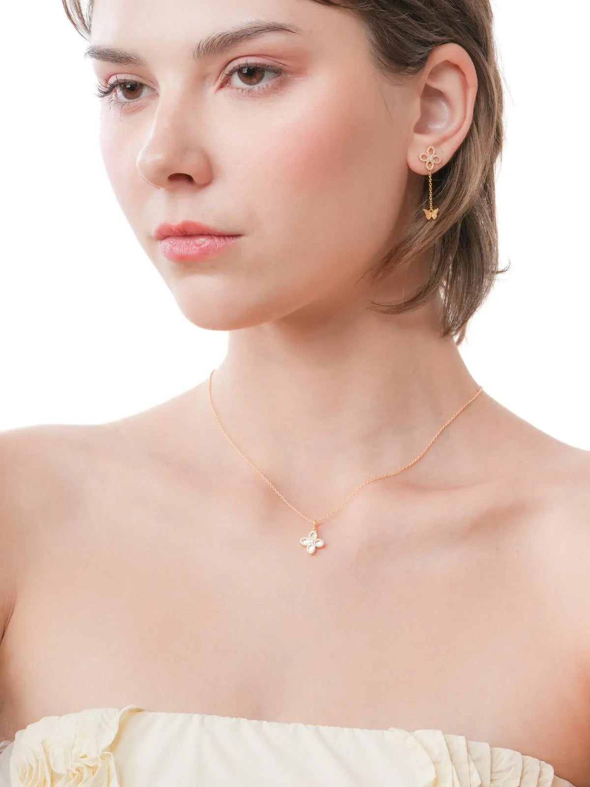Mother of Pearl Clover Necklace – Reversible