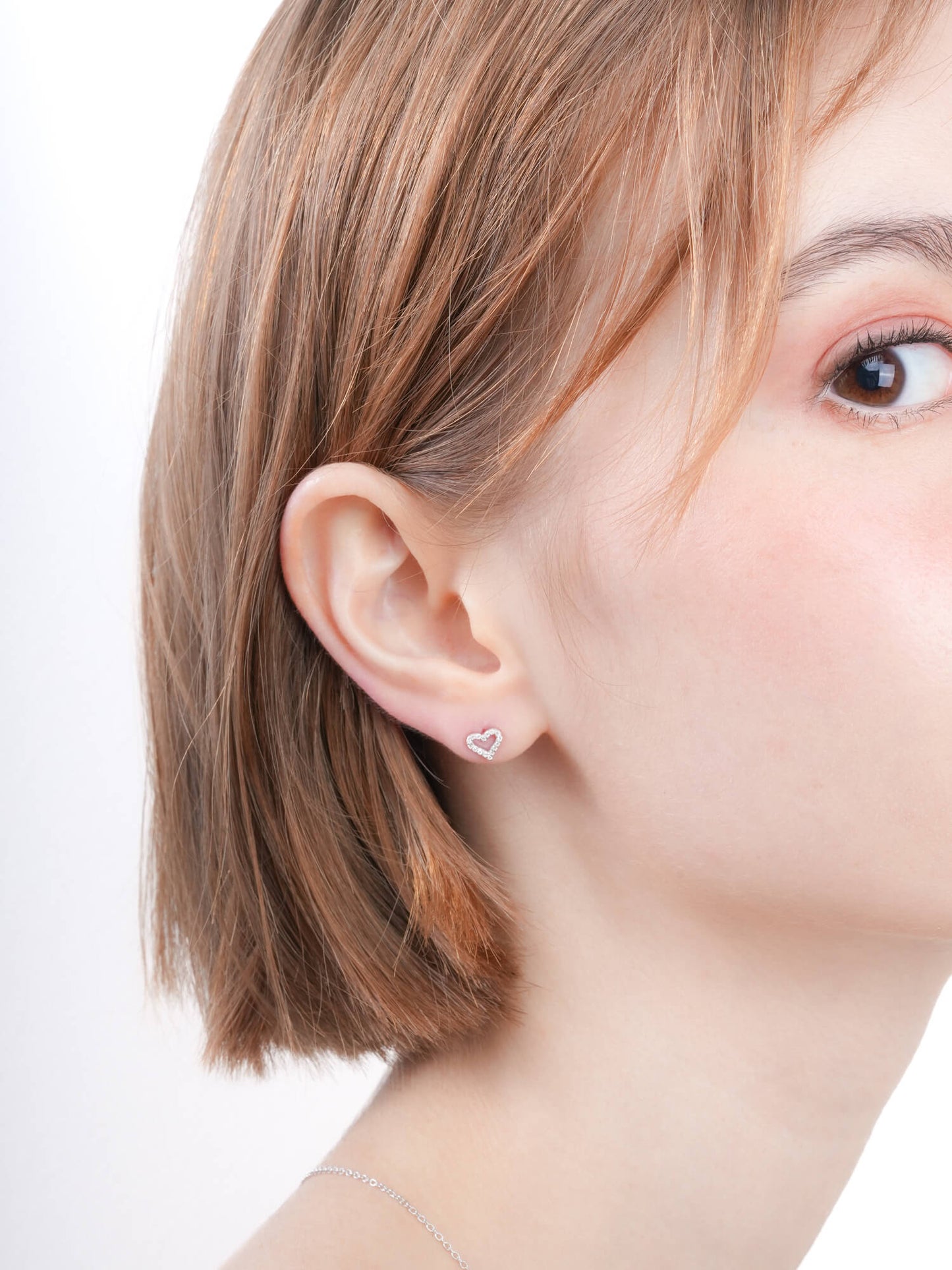 Open Heart Pavé Moissanite Stud Earrings