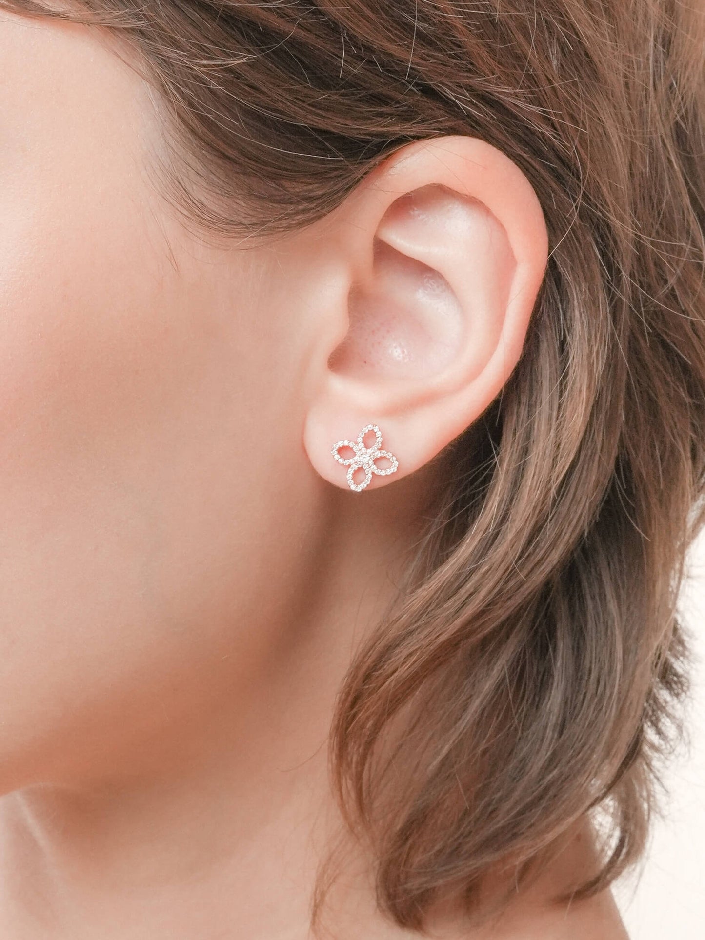 Pavé Moissanite Clover Stud Earrings