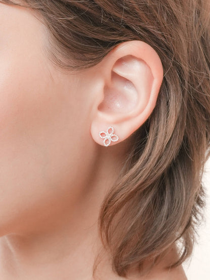 Pave Moissanite Clover Stud Earrings 18K Rose Gold (5) – Mondays Made Flower & Birthstone Jewelry Singapore