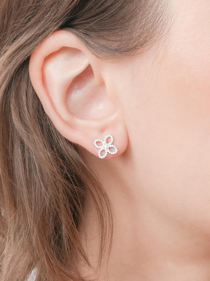 Pave Moissanite Clover Stud Earrings S925 Silver Rhodium (4) – Mondays Made Flower & Birthstone Jewelry Singapore