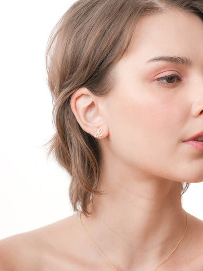Pave Moissanite Clover Stud Earrings 18K Gold (4) – Mondays Made Flower & Birthstone Jewelry Singapore
