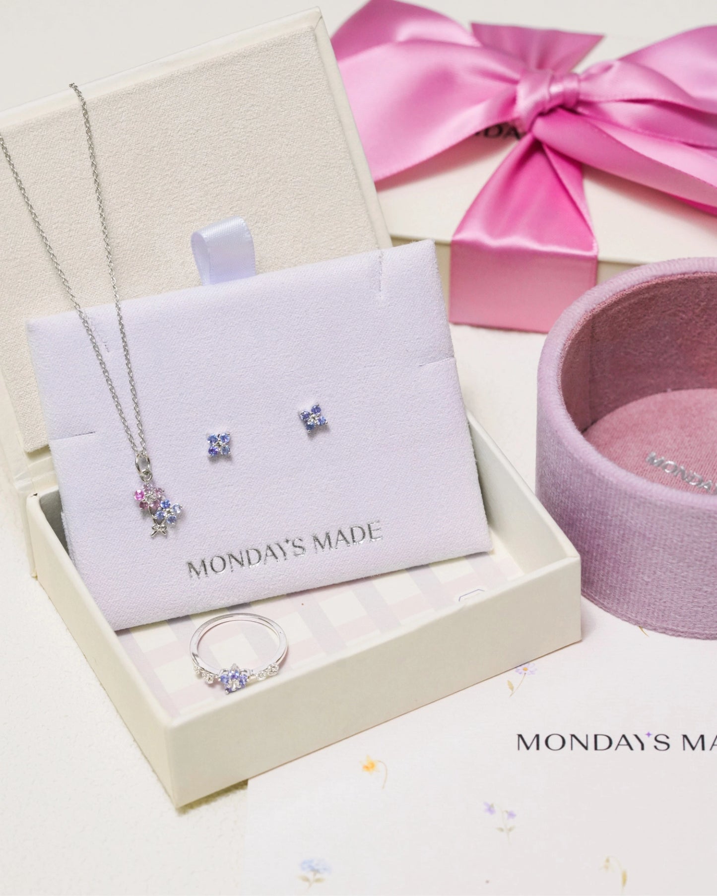 Periwinkle Blossom Jewelry Set