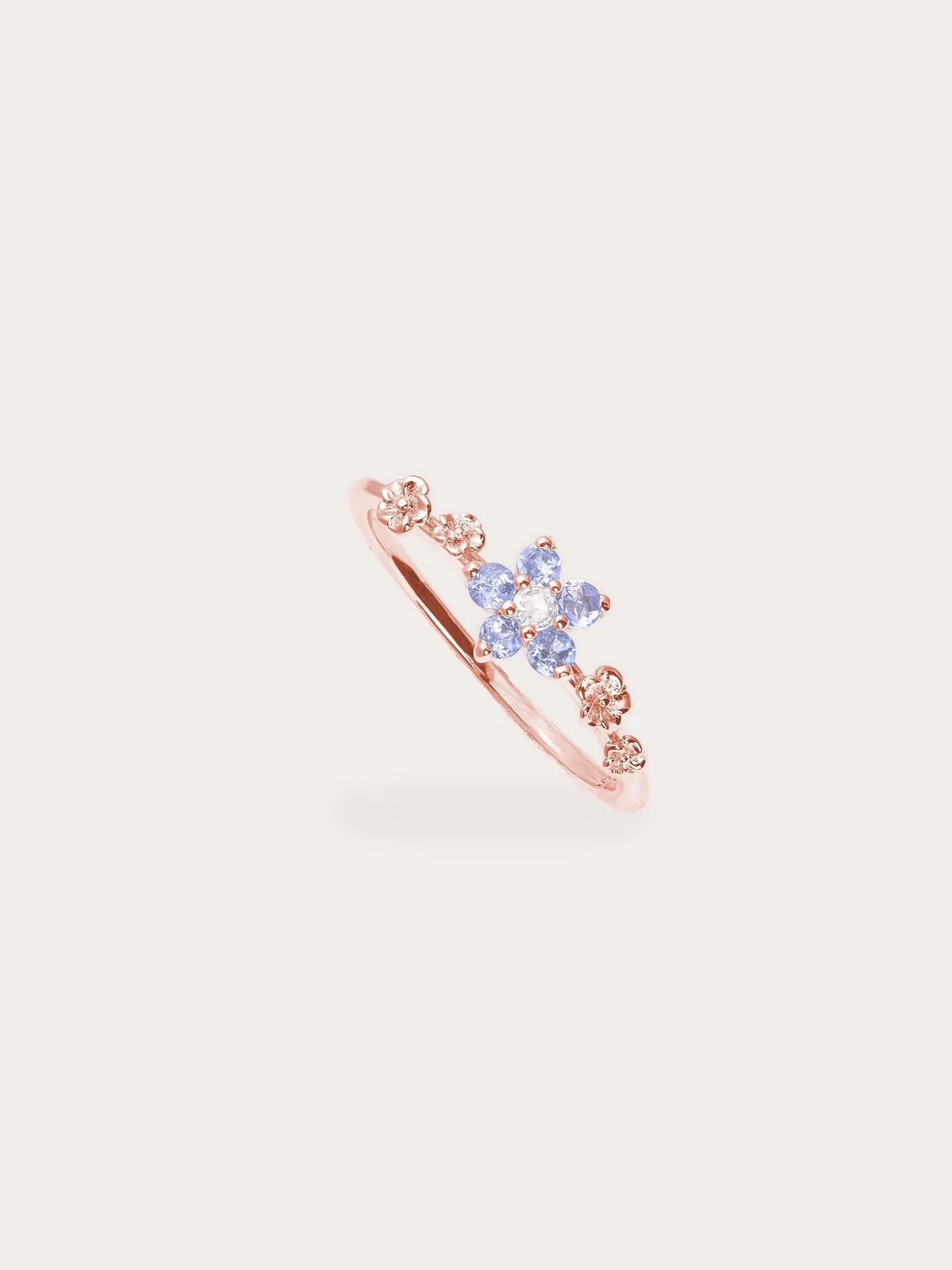 長春花戒指 - 坦桑石