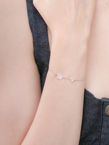 Puffy Flower Bracelet Rose Quartz S925 Silver Rhodium (4) – Mondays Made Flower & Birthstone Jewelry Singapore