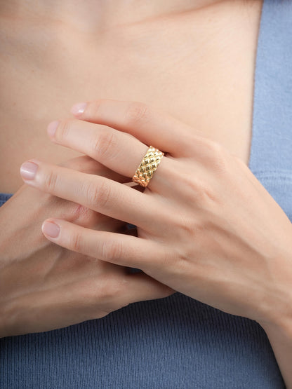 Puffy Quilt Ring 18K Gold (5) – Mondays Made Flower & Birthstone Jewelry Singapore