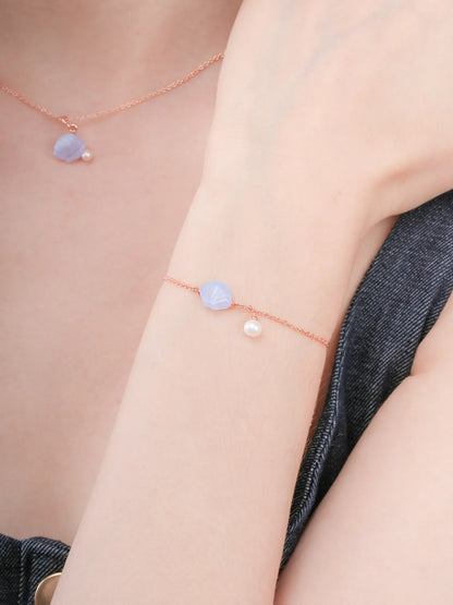 Puffy Seashell Bracelet Blue Lace Agate 18K Rose Gold (4) – Mondays Made Flower & Birthstone Jewelry Singapore