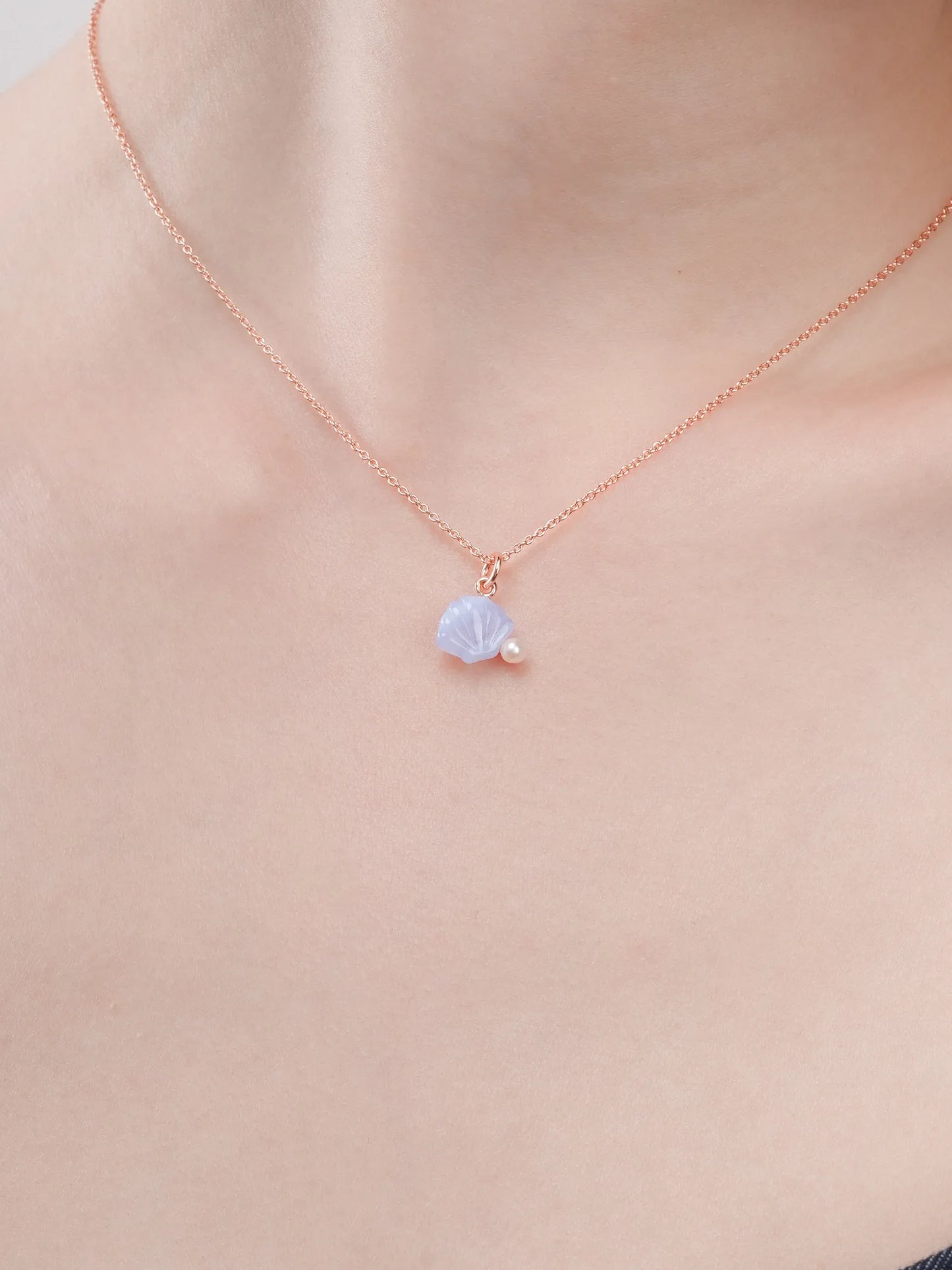 Puffy Seashell Necklace – Blue Lace Agate