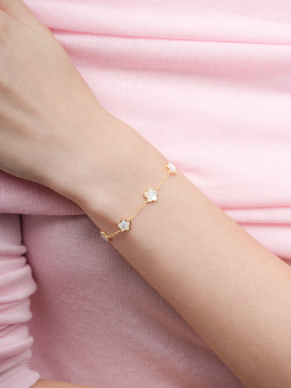Puffy Sakura Mother Of Pearl Bracelet 18K Gold (5) – Mondays Made Flower & Birthstone Jewelry Singapore