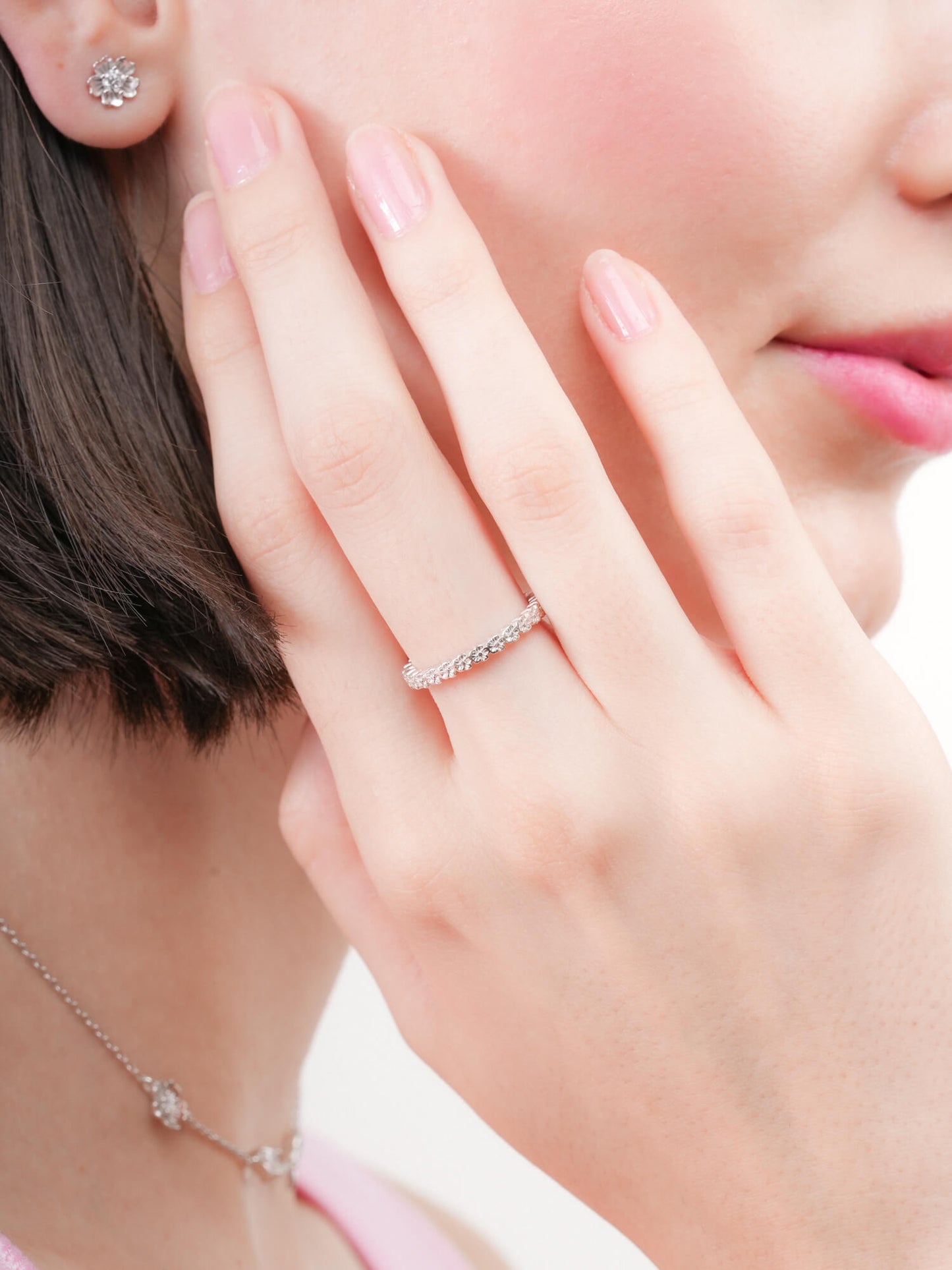 Sakura Moissanite Eternity Band - Reversible
