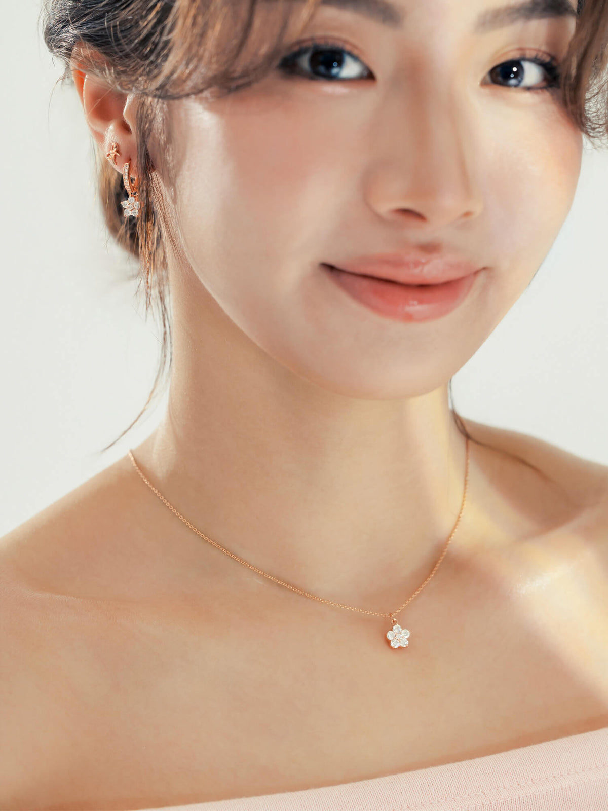 Sakura Necklace 18K Rose Gold (2) – Mondays Made Flower & Birthstone Jewelry Singapore