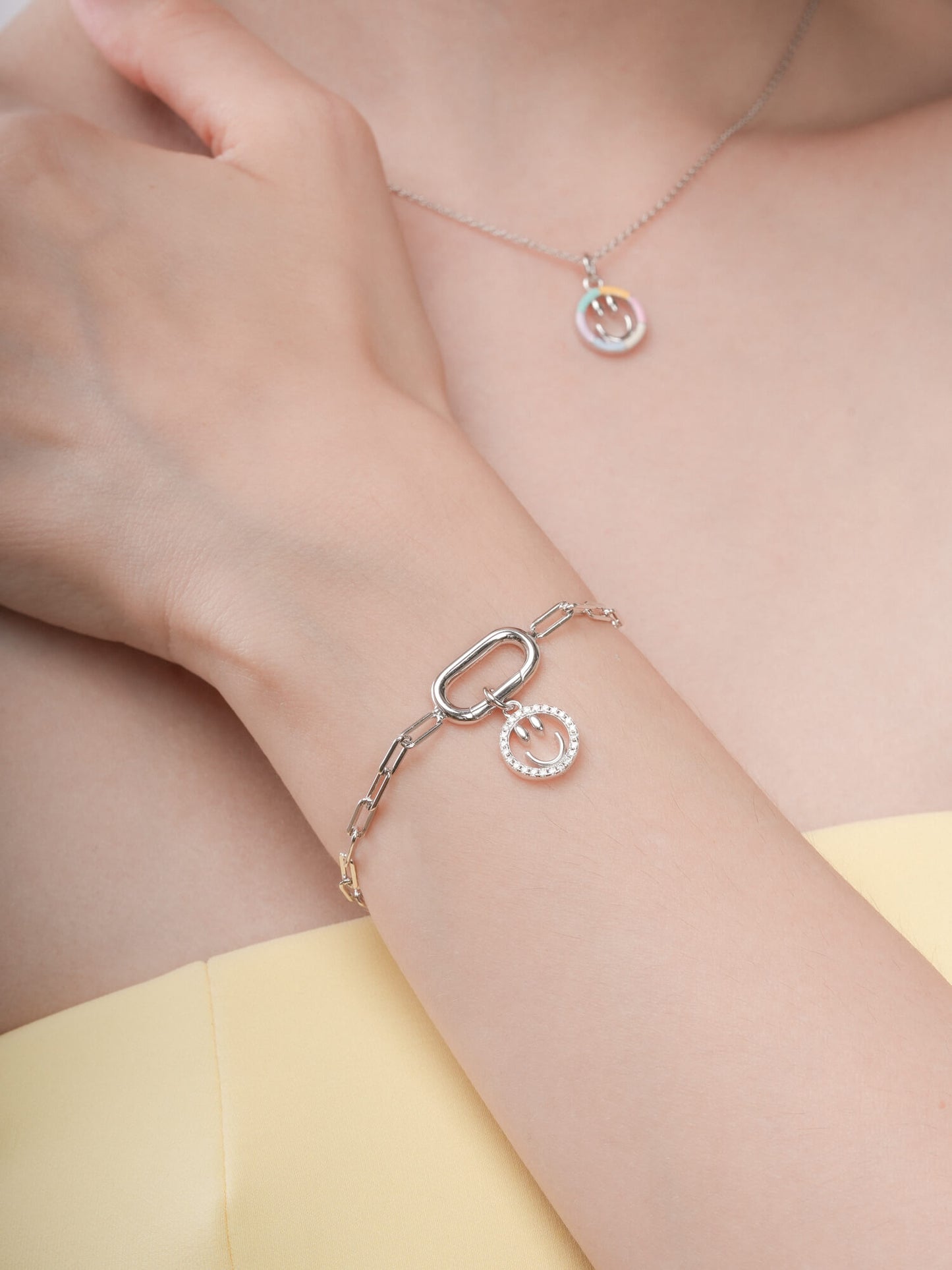 Smiley Face Charm - Reversible Enamel Moissanite