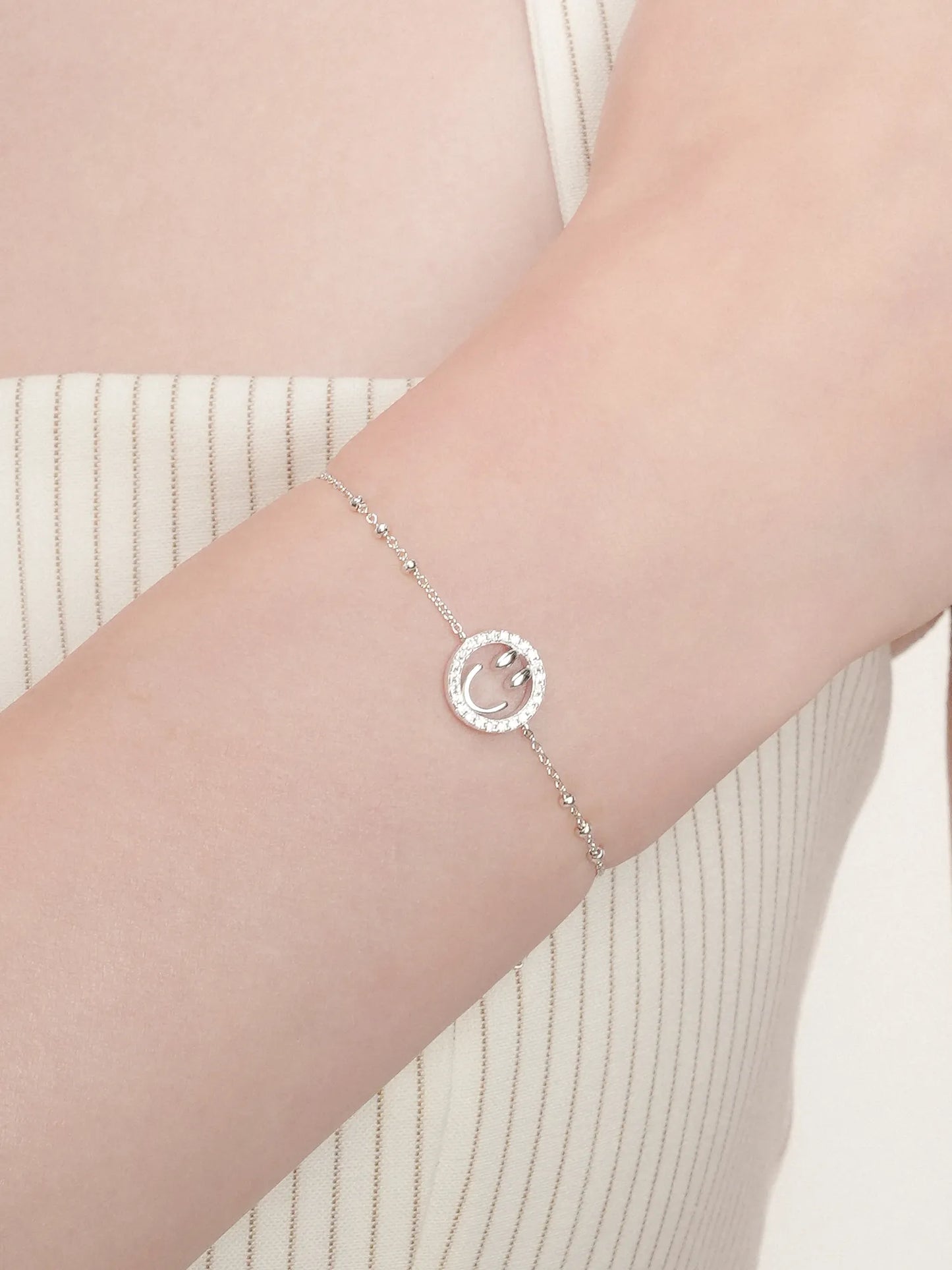 Smiley Face Bracelet - Reversible Enamel Moissanite
