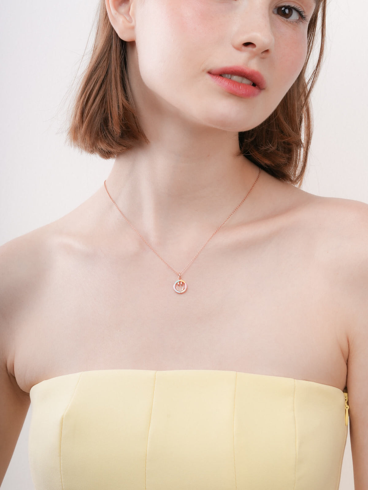 Smiley Necklace Reversible Enamel Moissanite 18K Rose Gold (1) – Mondays Made Flower & Birthstone Jewelry Singapore