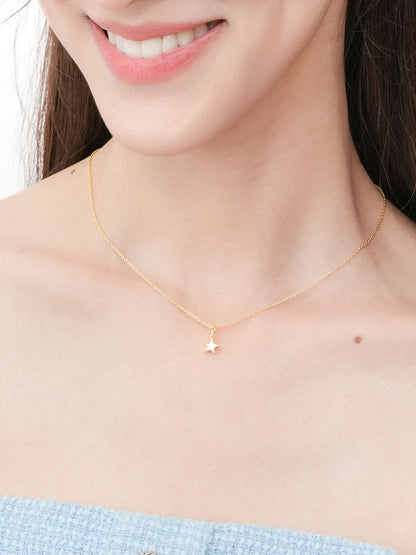 Star Necklace Reversible 18K Gold (3) – Mondays Made Flower & Birthstone Jewelry Singapore