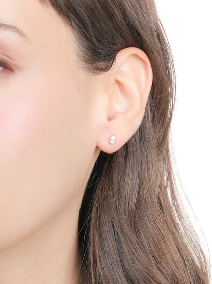 Teardrop Flatback Earring