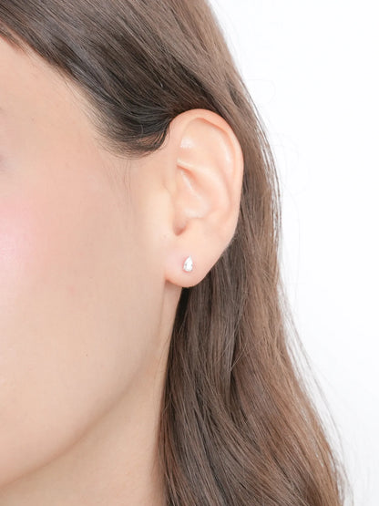 Teardrop Flatback Earring
