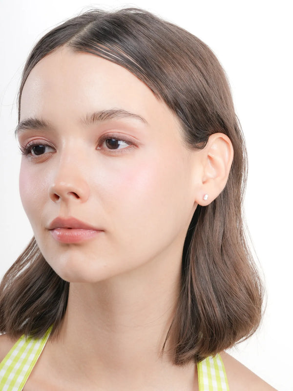 Teardrop Flatback Earring