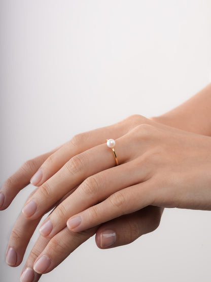 Akoya Gumball Pearl Ring 18K Gold (1) – Mondays Made Flower & Birthstone Jewelry Singapore