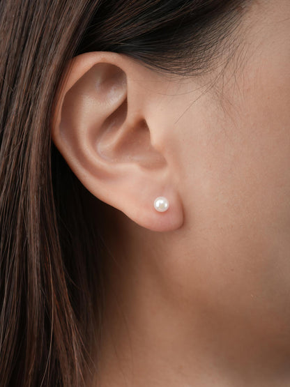 Akoya Pearl Classic Stud Earrings Mirror (3) – Mondays Made Flower & Birthstone Jewelry Singapore
