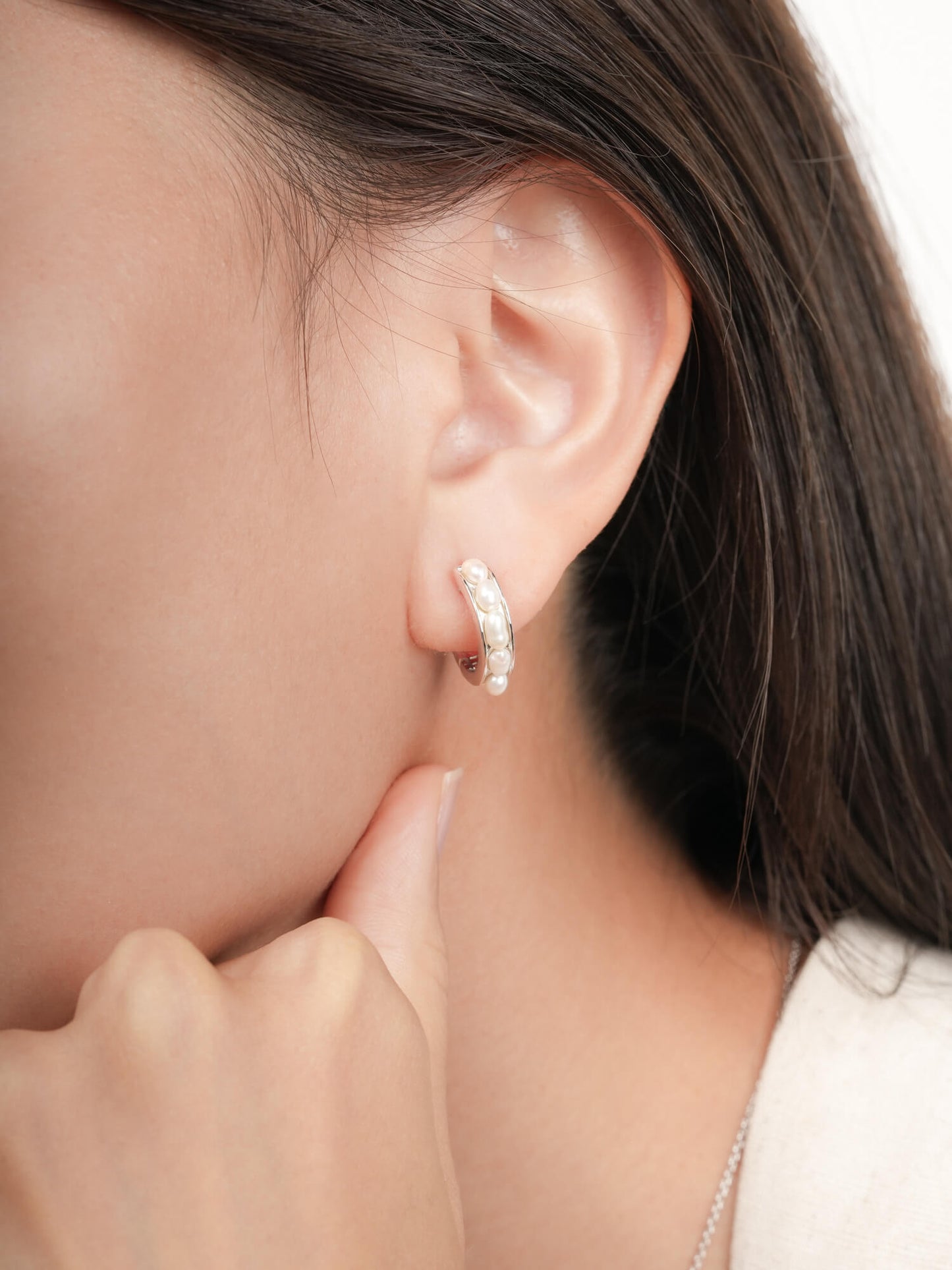 Baroque Pearl Row Huggie Earrings