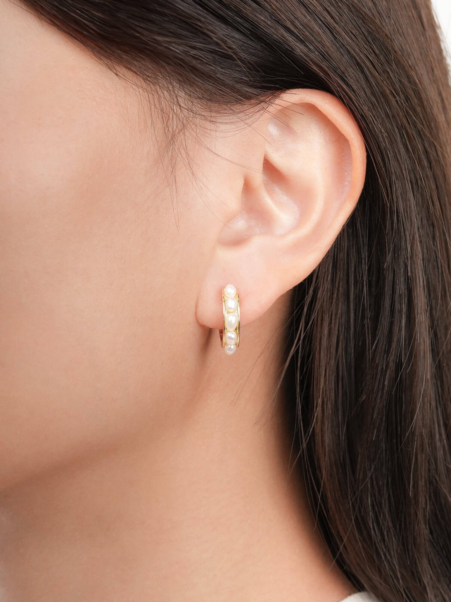 Baroque Pearl Row Huggie Earrings