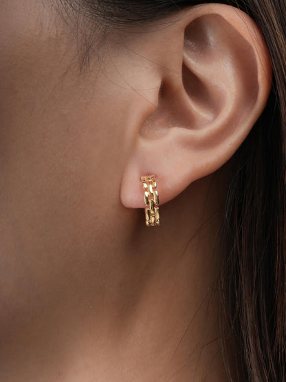 Classic Watch Link Hoop Earrings 18K Gold (1) – Mondays Made Flower & Birthstone Jewelry Singapore