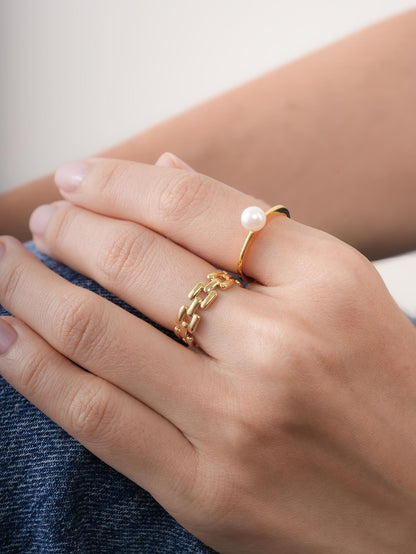 Classic Watch Link Ring 18K Gold (3) – Mondays Made Flower & Birthstone Jewelry Singapore