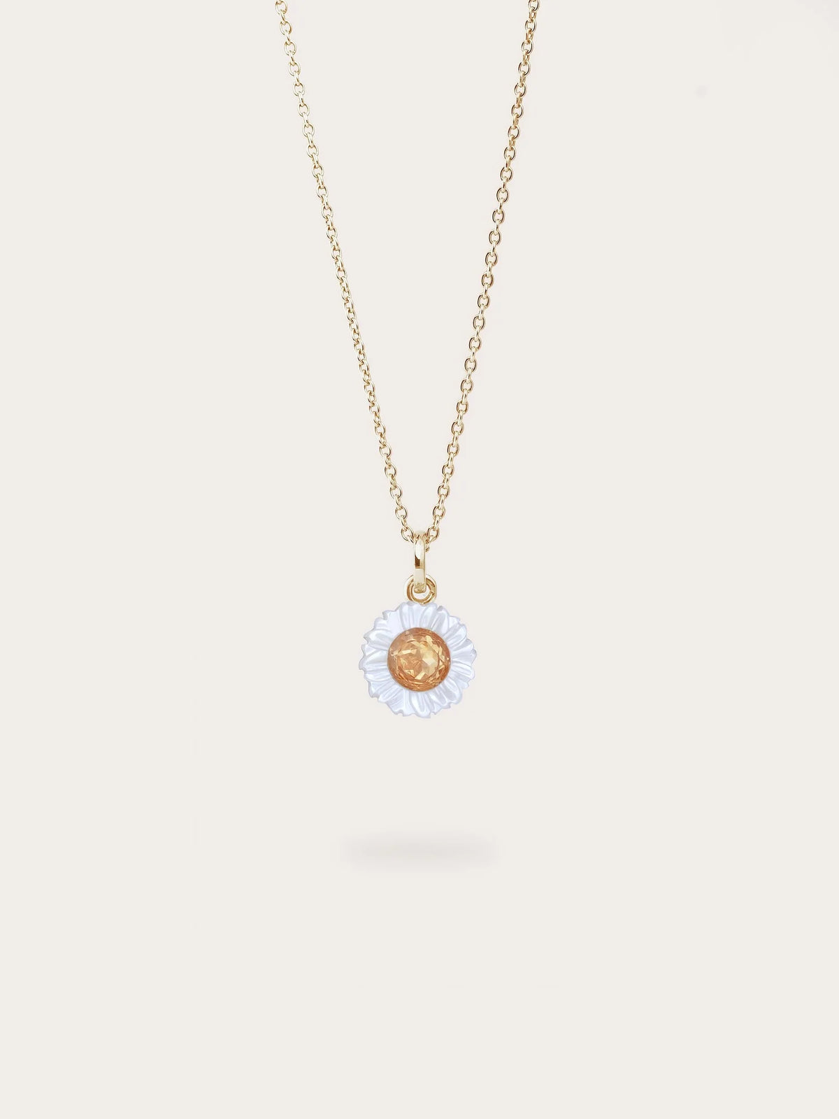 Carved Daisy Necklace