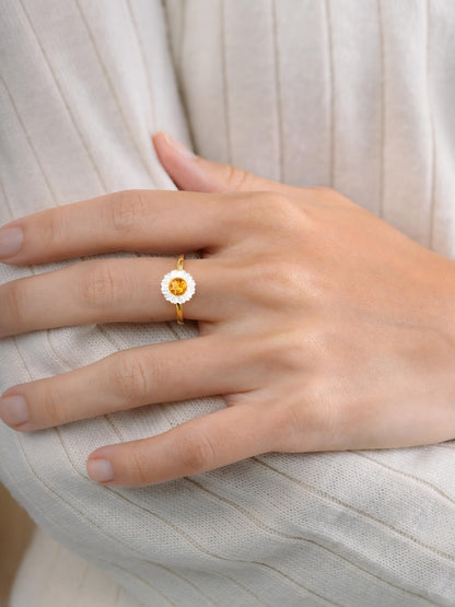 Daisy Ring 18K Gold (2) – Mondays Made Flower & Birthstone Jewelry Singapore