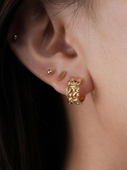 Entwined Chain Hoop Earrings 18K Gold (3) – Mondays Made Flower & Birthstone Jewelry Singapore