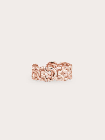 Entwined Chain Ring 18K Rose Gold Close Up – Mondays Made Flower & Birthstone Jewelry Singapore