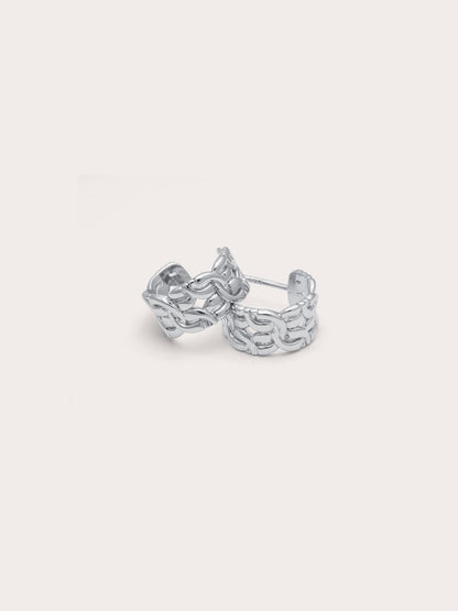 Entwined Hoop S925 Silver Rhodium Close Up – Mondays Made Flower & Birthstone Jewelry Singapore