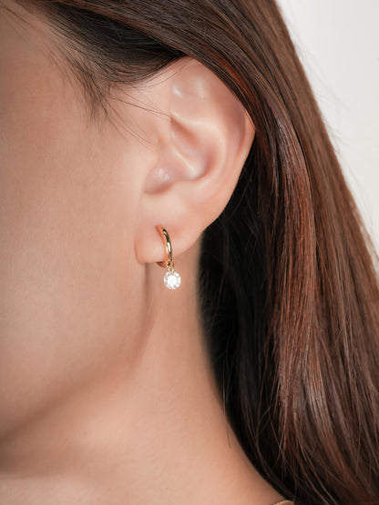 Floating Moissanite Huggie Earrings 18K Gold (3) – Mondays Made Flower & Birthstone Jewelry Singapore