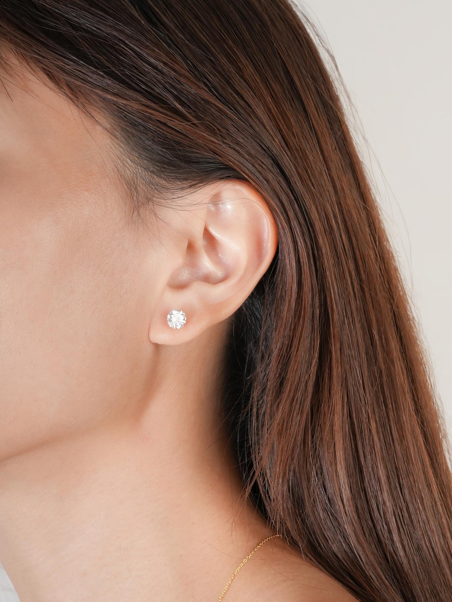 Floating Moissanite Stud Earrings (1ct)