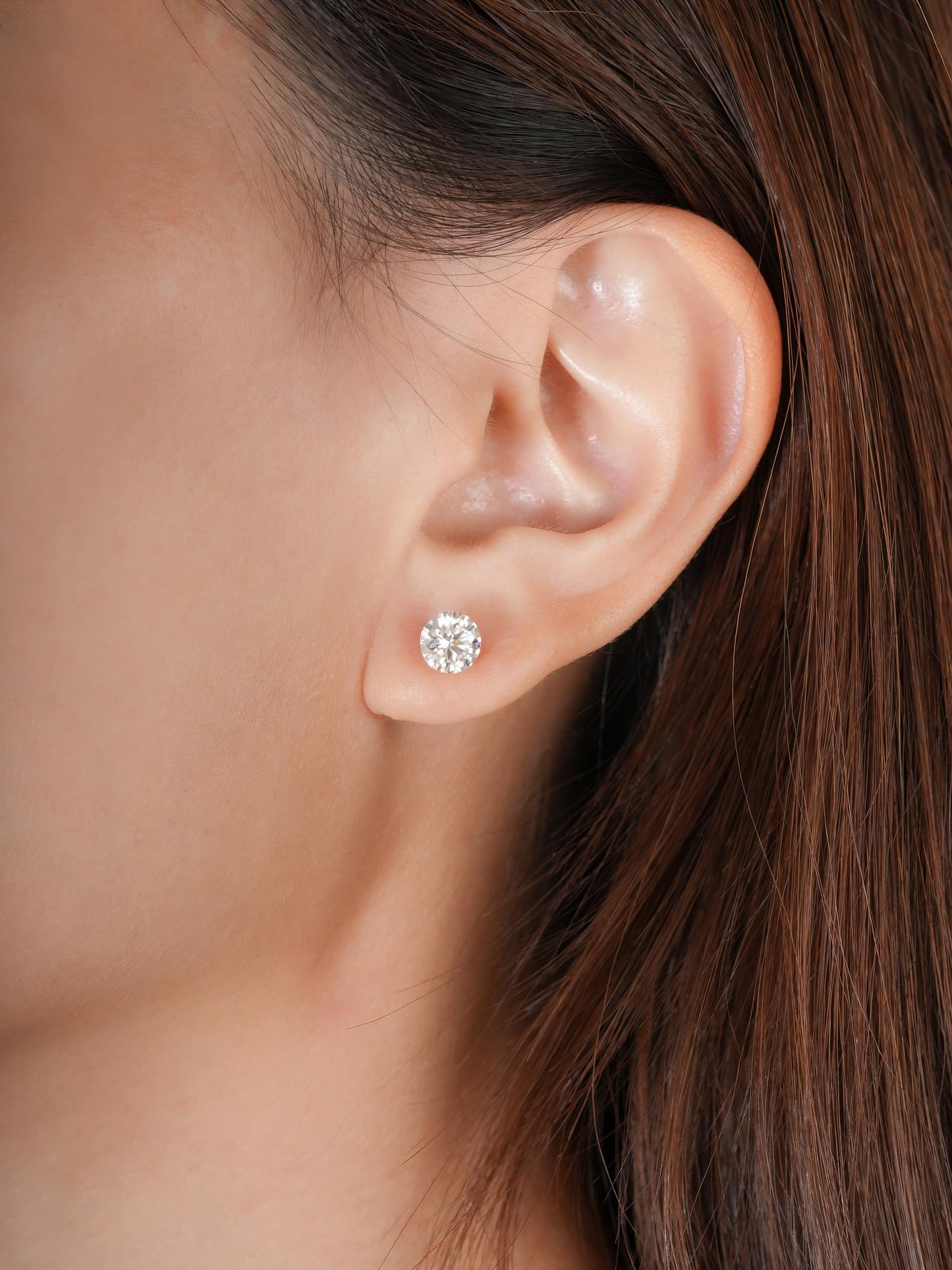 Floating Moissanite Stud Earrings (1ct)