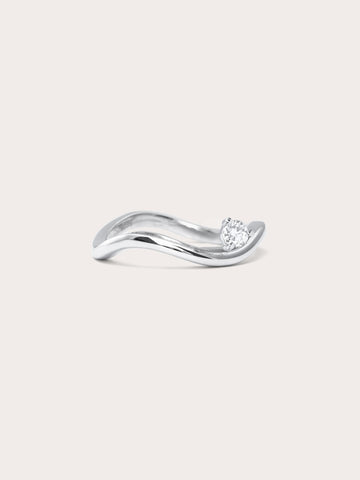 Floating Moissanite Wave Ring S925 Silver Rhodium Fronte (2) – Mondays Made Flower & Birthstone Jewelry Singapore