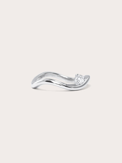 Floating Moissanite Wave Ring S925 Silver Rhodium Fronte (2) – Mondays Made Flower & Birthstone Jewelry Singapore