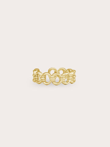 Halo Chain Ring 18K Gold Close Up – Mondays Made Flower & Birthstone Jewelry Singapore