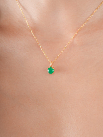 May Birthstone Necklace Green Agate 18K Gold (2) – Mondays Made Flower & Birthstone Jewelry Singapore