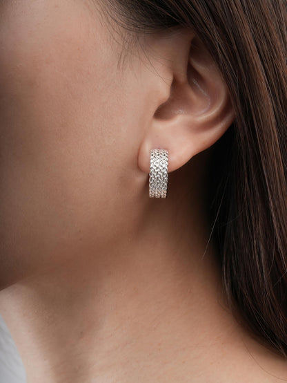 Mesh Chain Hoop Earrings S925 Silver Rhodium (1) – Mondays Made Flower & Birthstone Jewelry Singapore